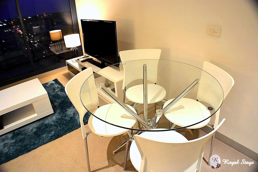 Royal Stays Apartments Melbourne- Southbank חדר תמונה